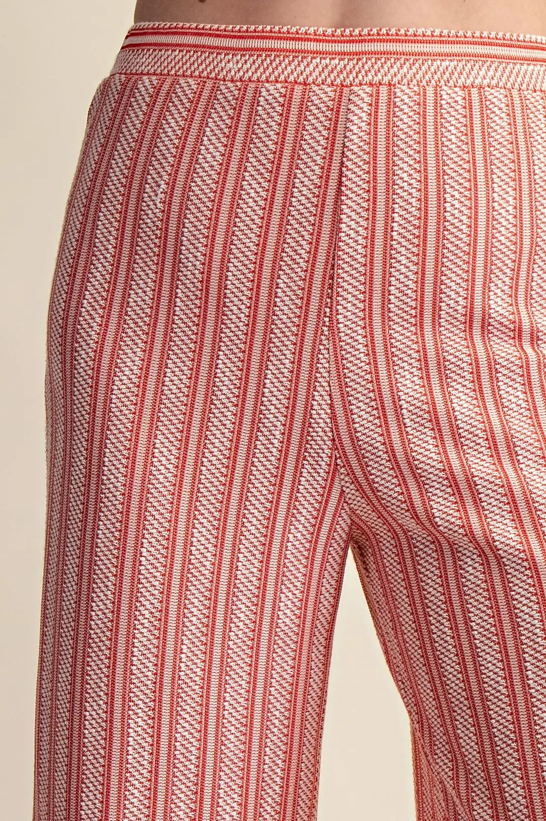 RED VERTICAL RIBBED TEXTURED ELASTIC WAIST RELAXED STRAIGHT LEG PANTS