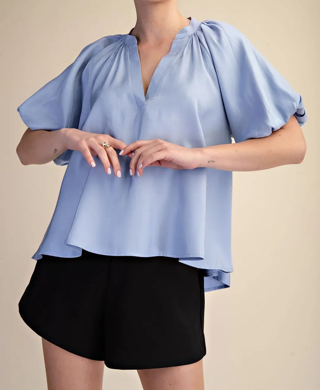 LIGHT BLUE VNECK SHORT BUBBLE SLEEVE HIGH LOW TOP