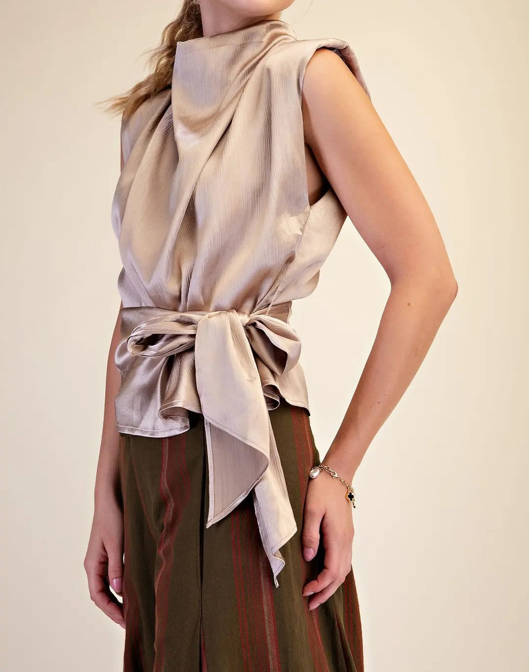 TAUPE SLEEVELESS SHOULDER PAD WAIST TIE TOP