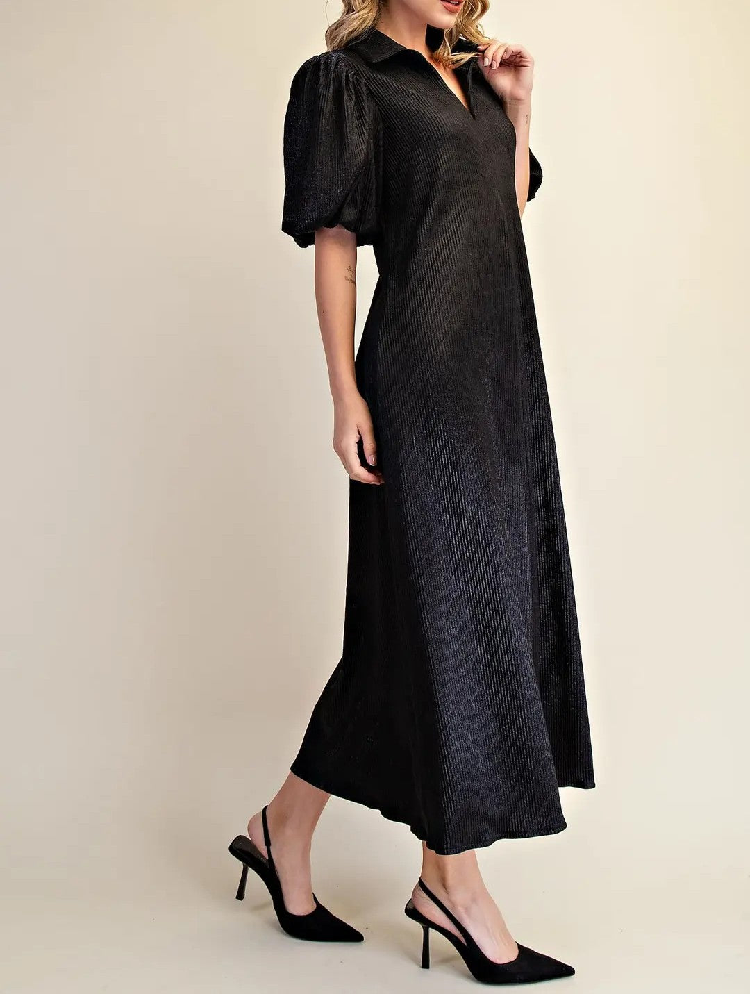 BLACK PLEATED LUREX COLLARED VNECK SHORT PUFF SLEEVE MIDI DRESS