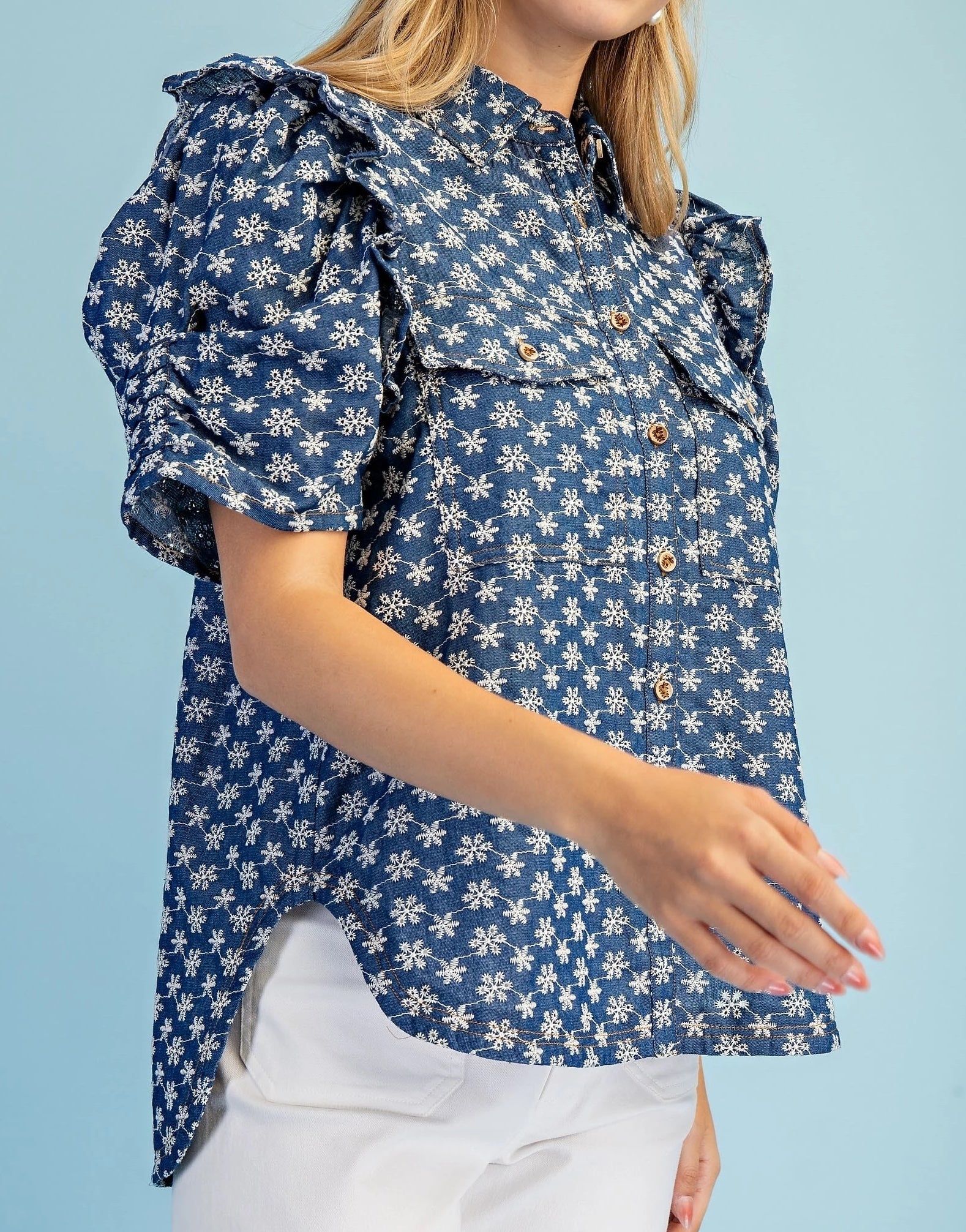 BLUE DENIM FLORAL EMBROIDERED RUFFLED GATHERED SLEEVE BUTTON UP TOP