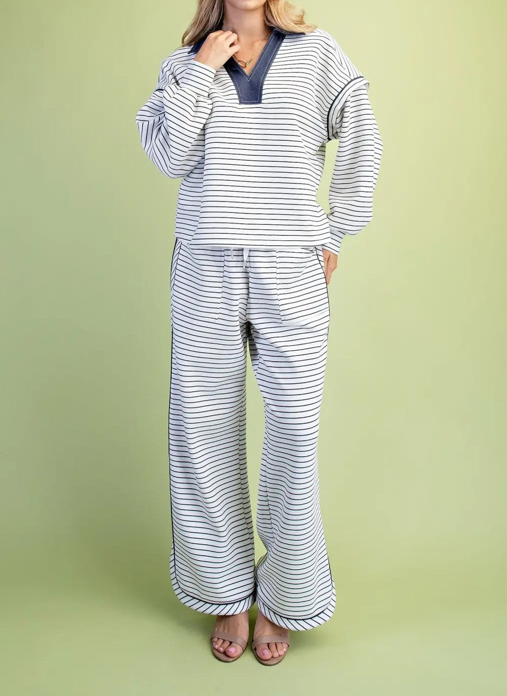 BLACK/WHITE STRIPE DENIM CONTRAST COLLAR LONG SLEEVE KNIT TOP