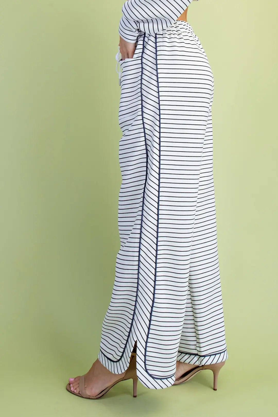 BLACK/WHITE STRIPE DENIM PIPING ELASTIC WAISTBAND KNIT PANTS