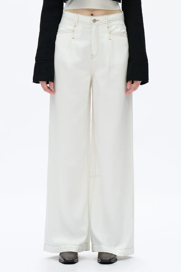 WHITE HIGH RISE CONTRAST STITCH PLEATED WIDE LEG JEANS