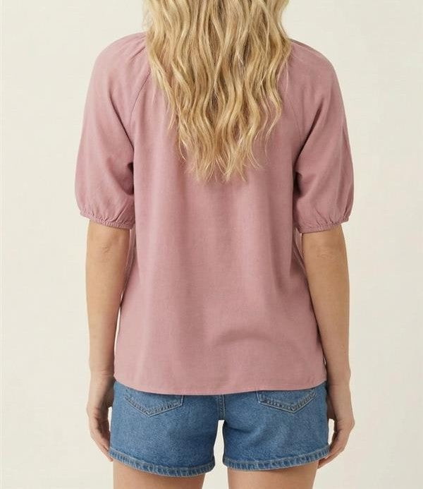 DARK MAUVE LINEN SPLIT V NECK SHORT PUFF SLEEVE TOP