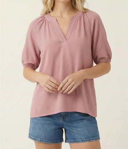 DARK MAUVE LINEN SPLIT V NECK SHORT PUFF SLEEVE TOP