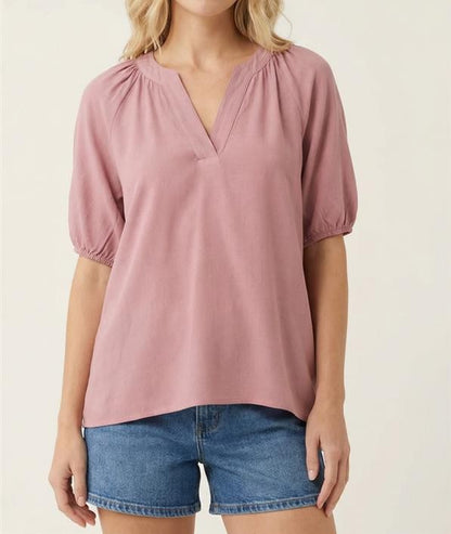 DARK MAUVE LINEN SPLIT V NECK SHORT PUFF SLEEVE TOP