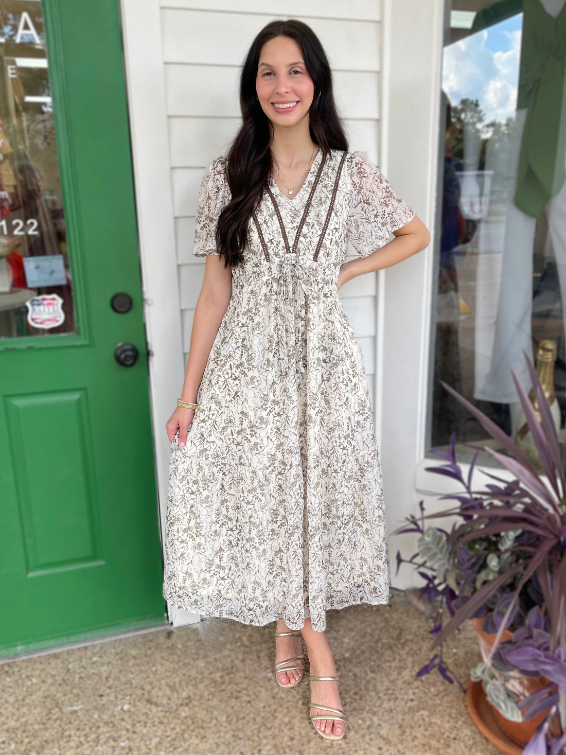 MOCHA MULTI FLORAL PRINT VNECK SHORT SLEEVE MAXI DRESS