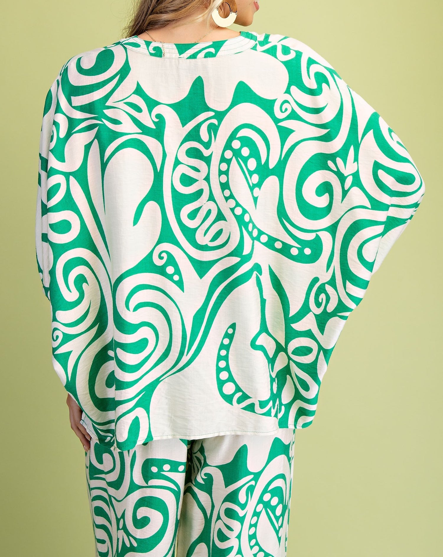 GREEN PRINTED DOLMAN SLEEVE RELAXED FIT TOP