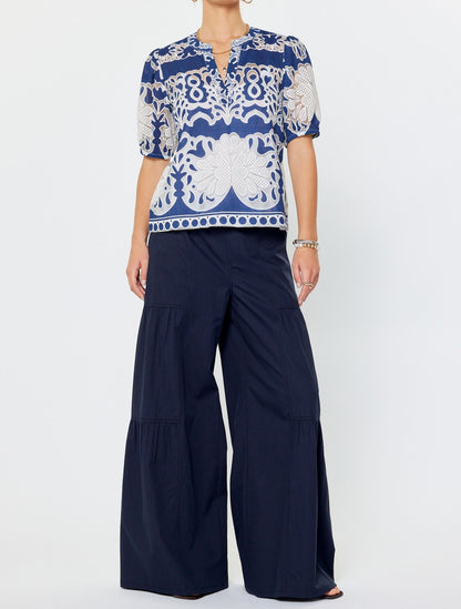 DEEP COBALT/WHITE LACE FLORAL EMBROIDERY SHORT PUFF SLEEVE TOP