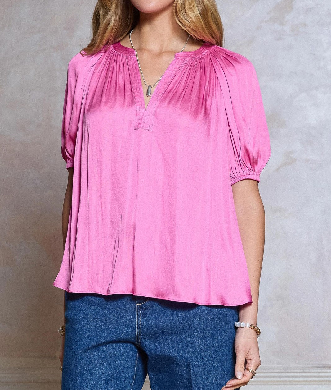 AMARANTH PINK SPLIT V-NECK HALF RAGLAN SLEEVE RELAXED TOP