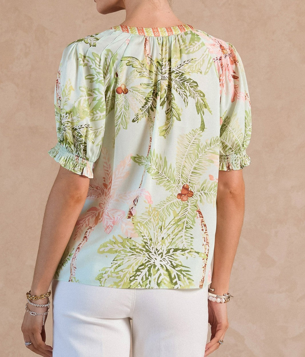 SEAFOAM TROPICAL PRINT SPLIT VNECK SHORT SLEEVE TOP