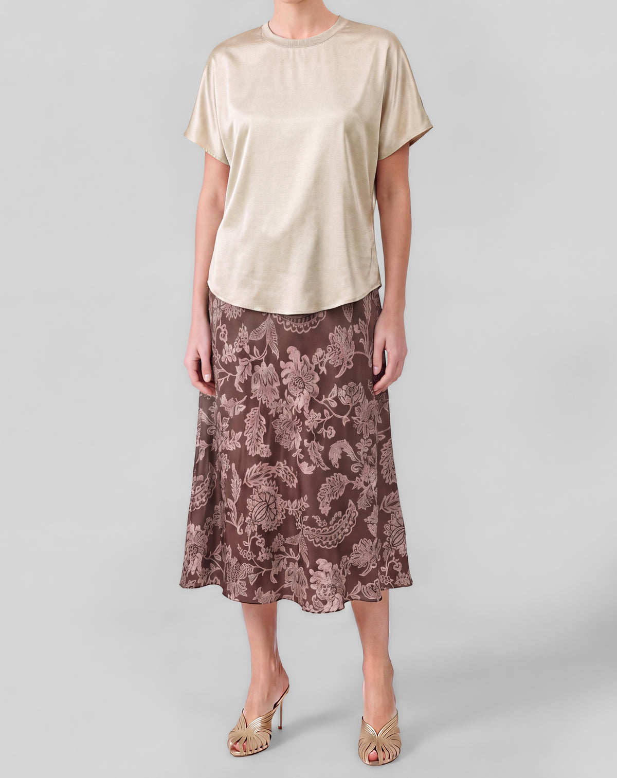 LIGHT TAUPE SATIN CREWNECK SHORT DOLMAN SLEEVE TOP