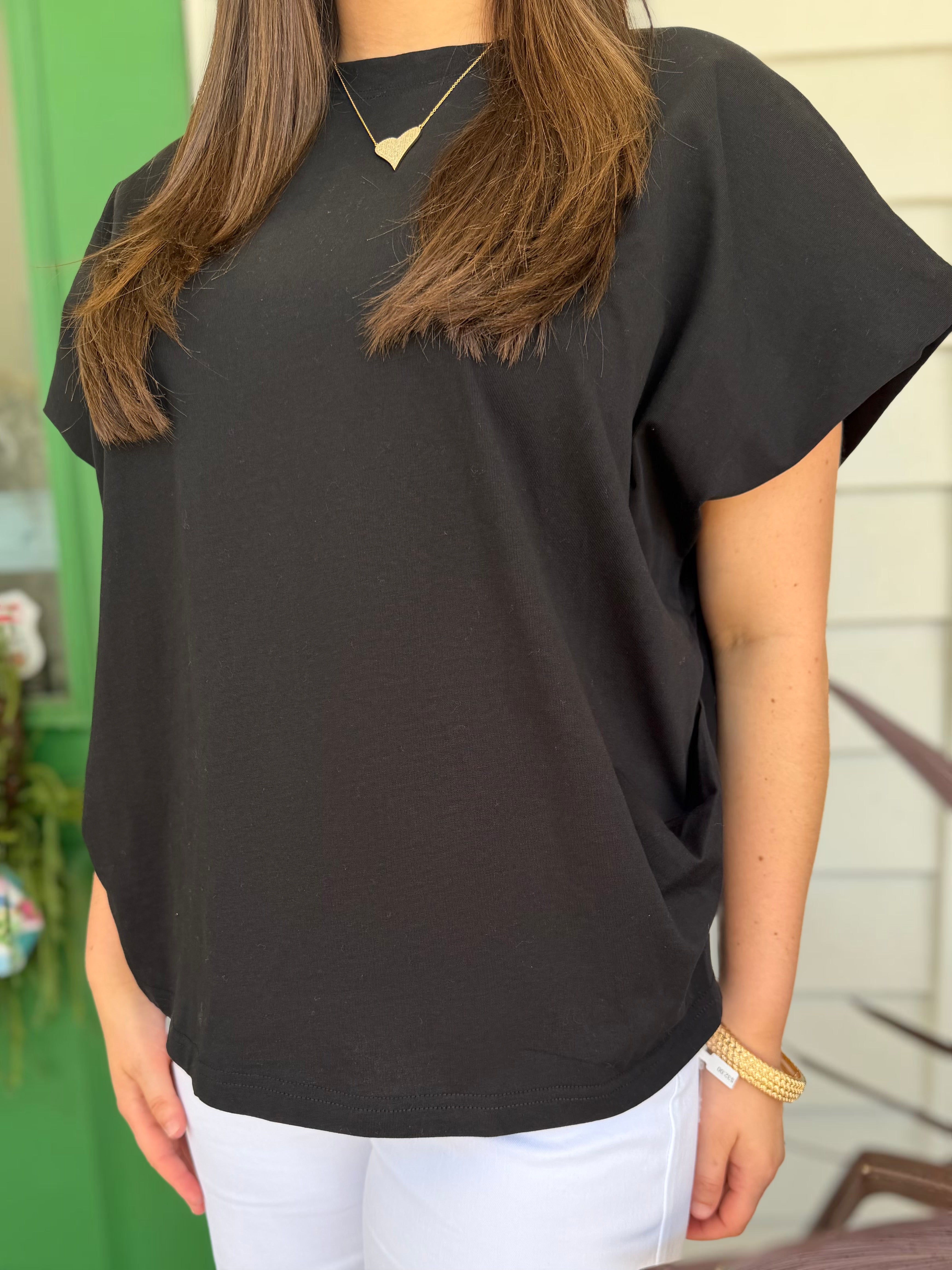 BLACK SOLID TUNIC TOP
