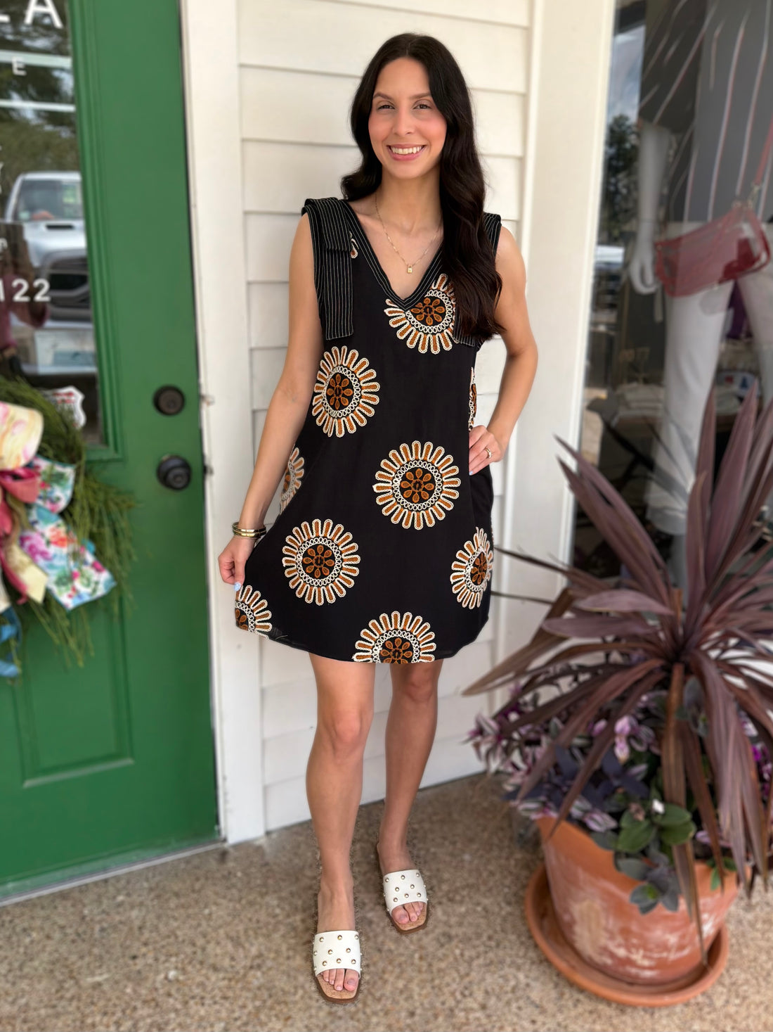 BLACK BOHO FLORAL EMBROIDERED SLEEVELESS SHOULDER BOW SHIFT MINI DRESS