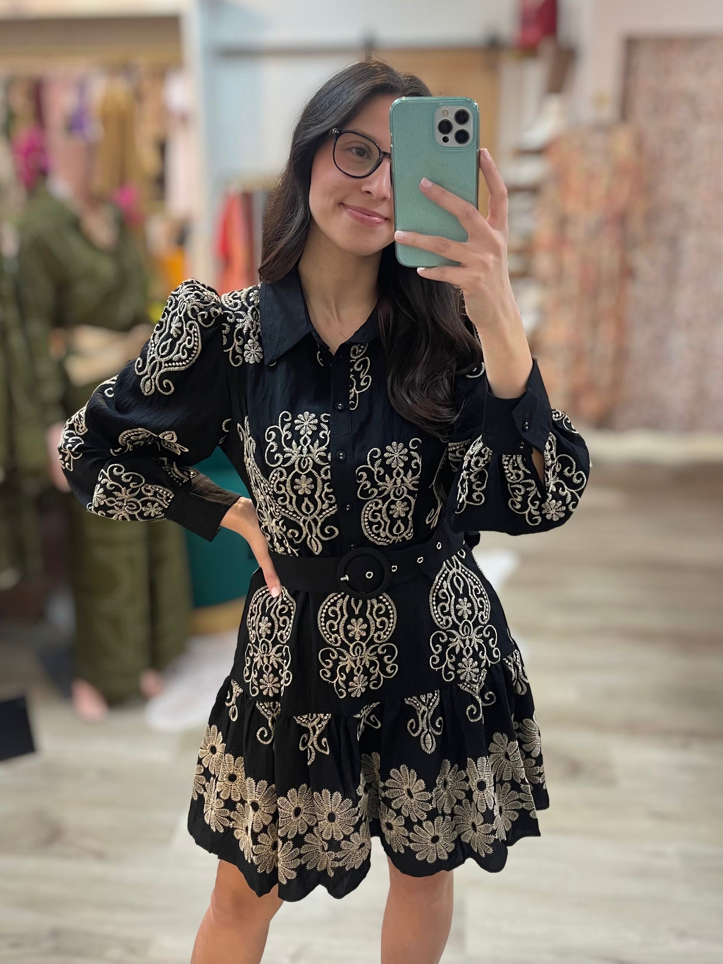 BLACK/IVORY EMBROIDERED LONG SLEEVE BUTTON UP MINI DRESS