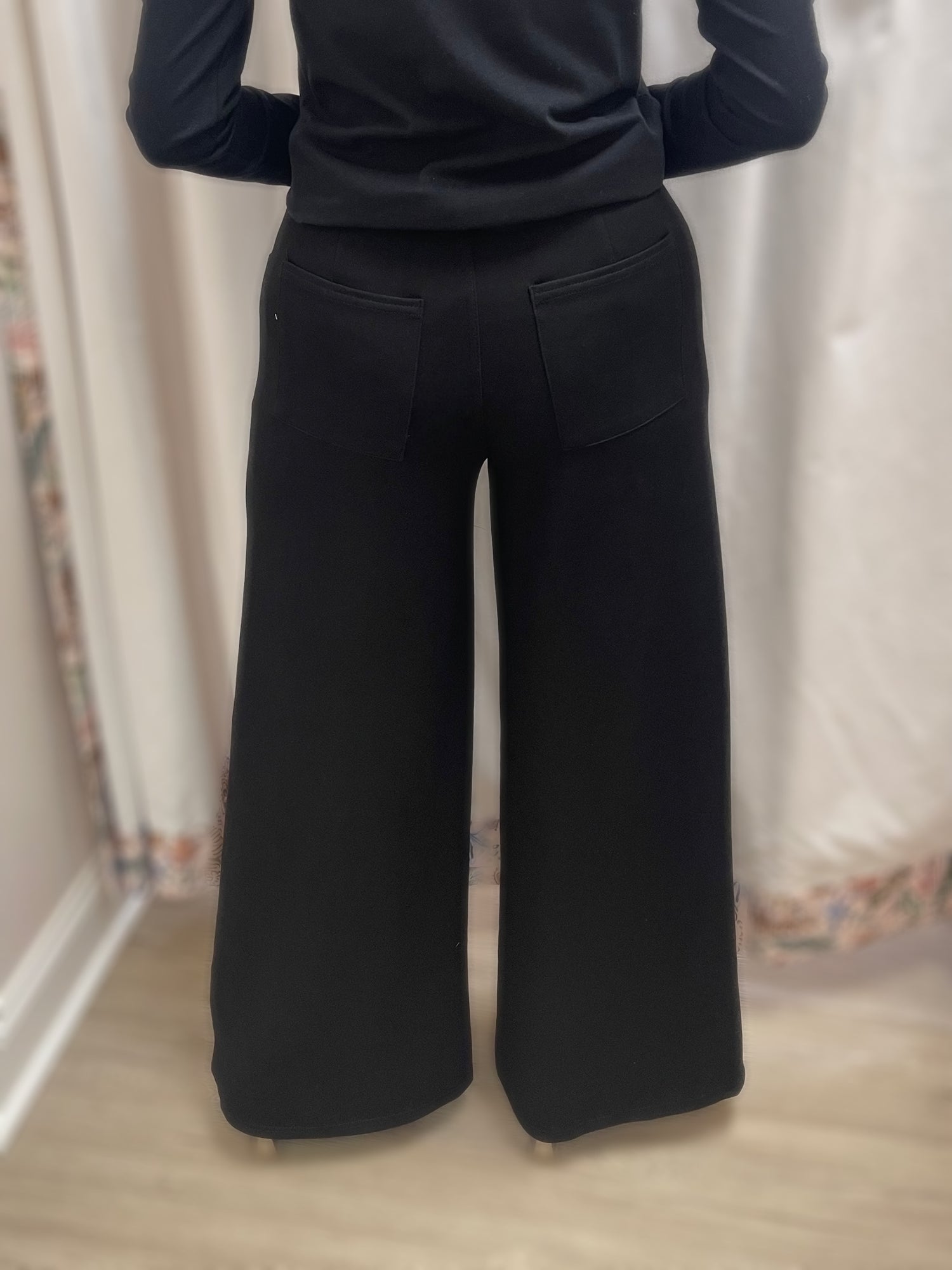 BLACK PCILL BUTTER MODAL PLEATED WIDE LEG TROUSERS