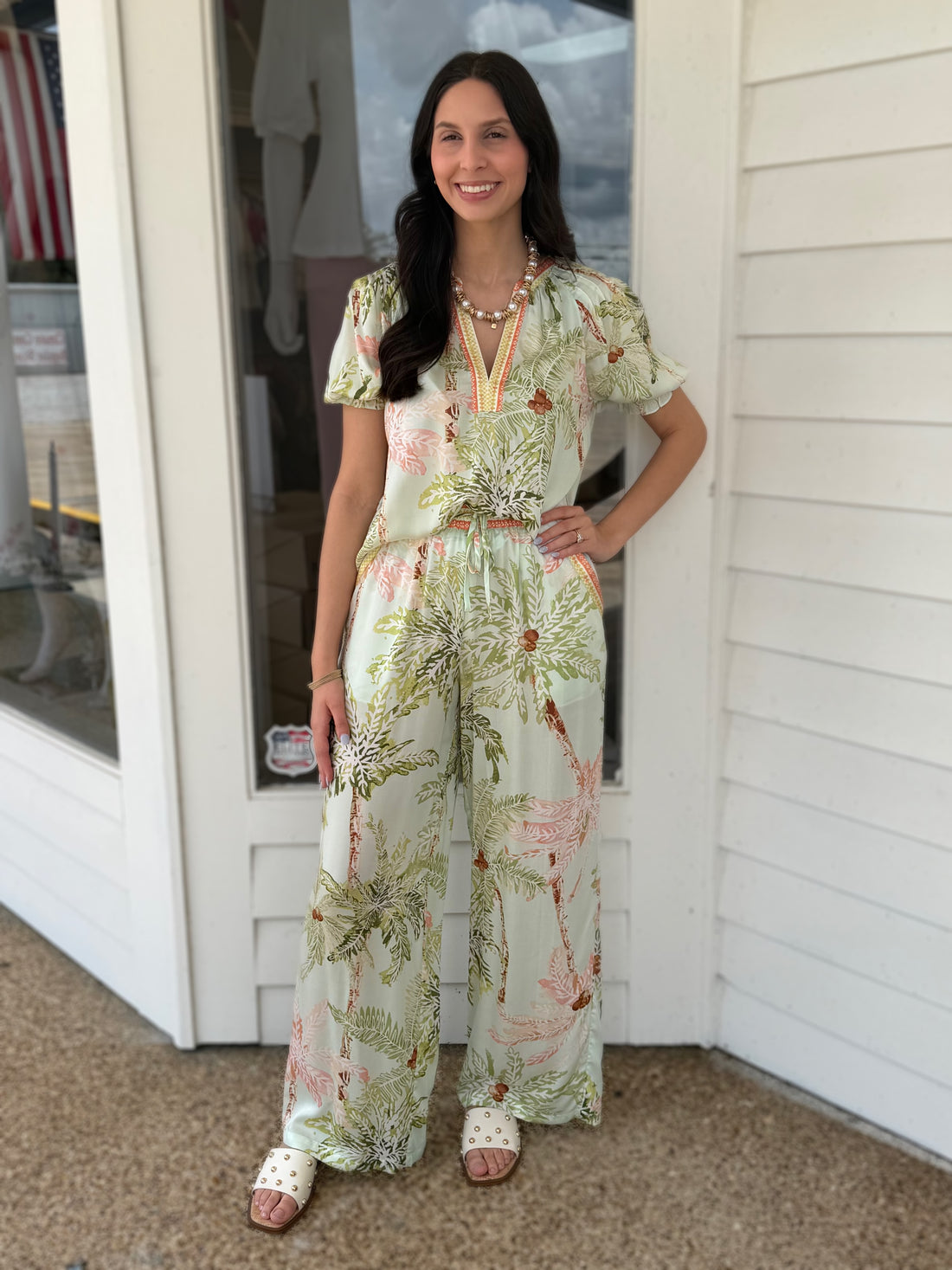 SEAFOAM TROPICAL PRINT SPLIT VNECK SHORT SLEEVE TOP