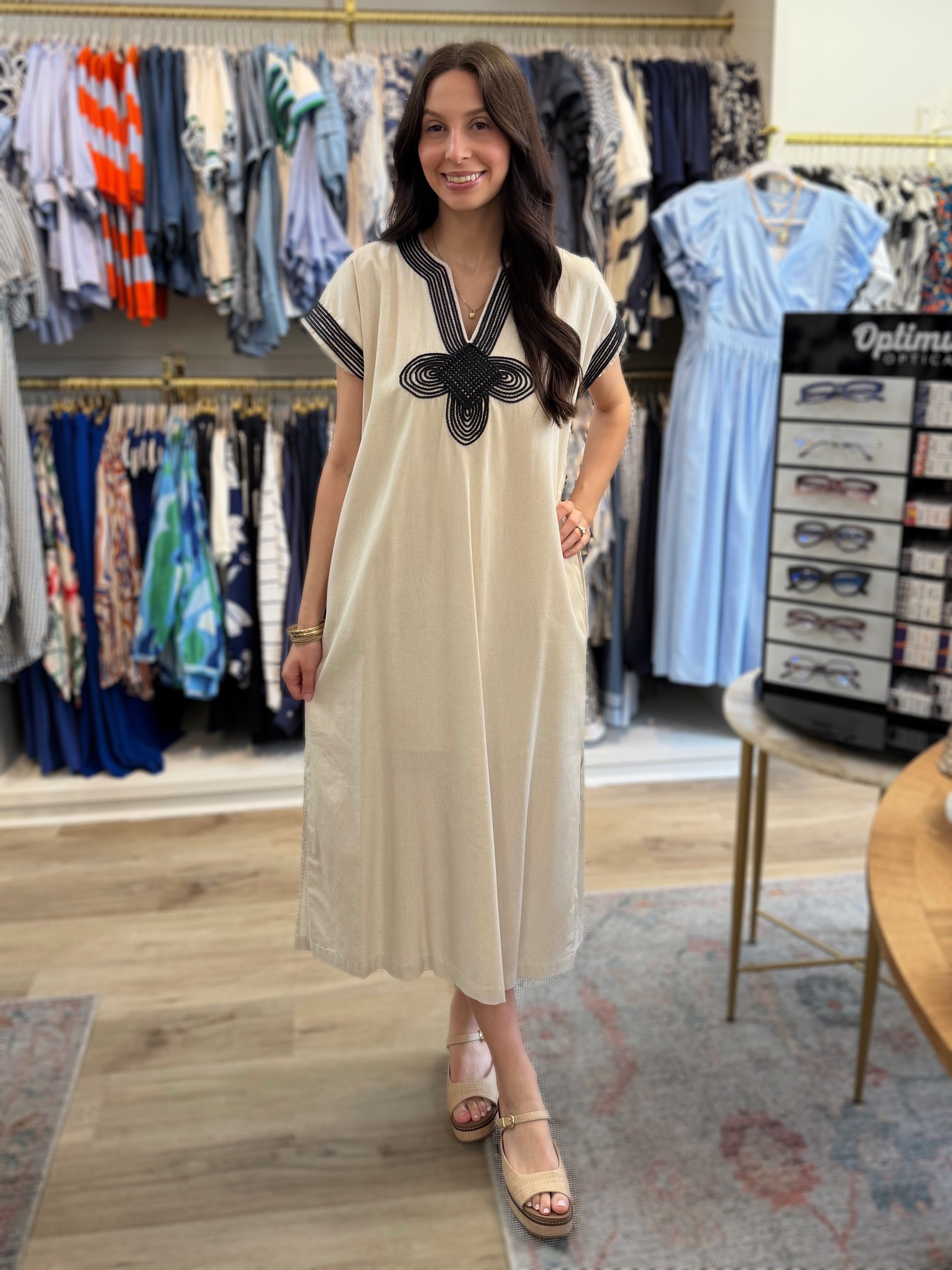 LINEN/BLACK TWISTED PIPING DETAIL SHORT SLEEVE MIDI DRESS