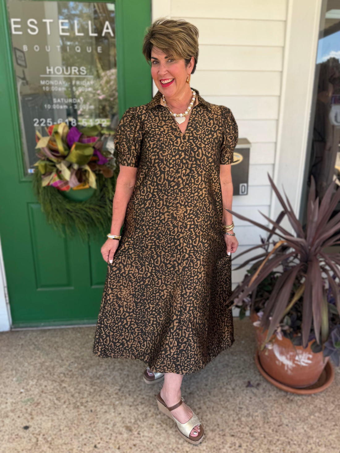 LEOPARD ANIMAL PRINT SHORT PUFF SLEEVE MIDI DRESS