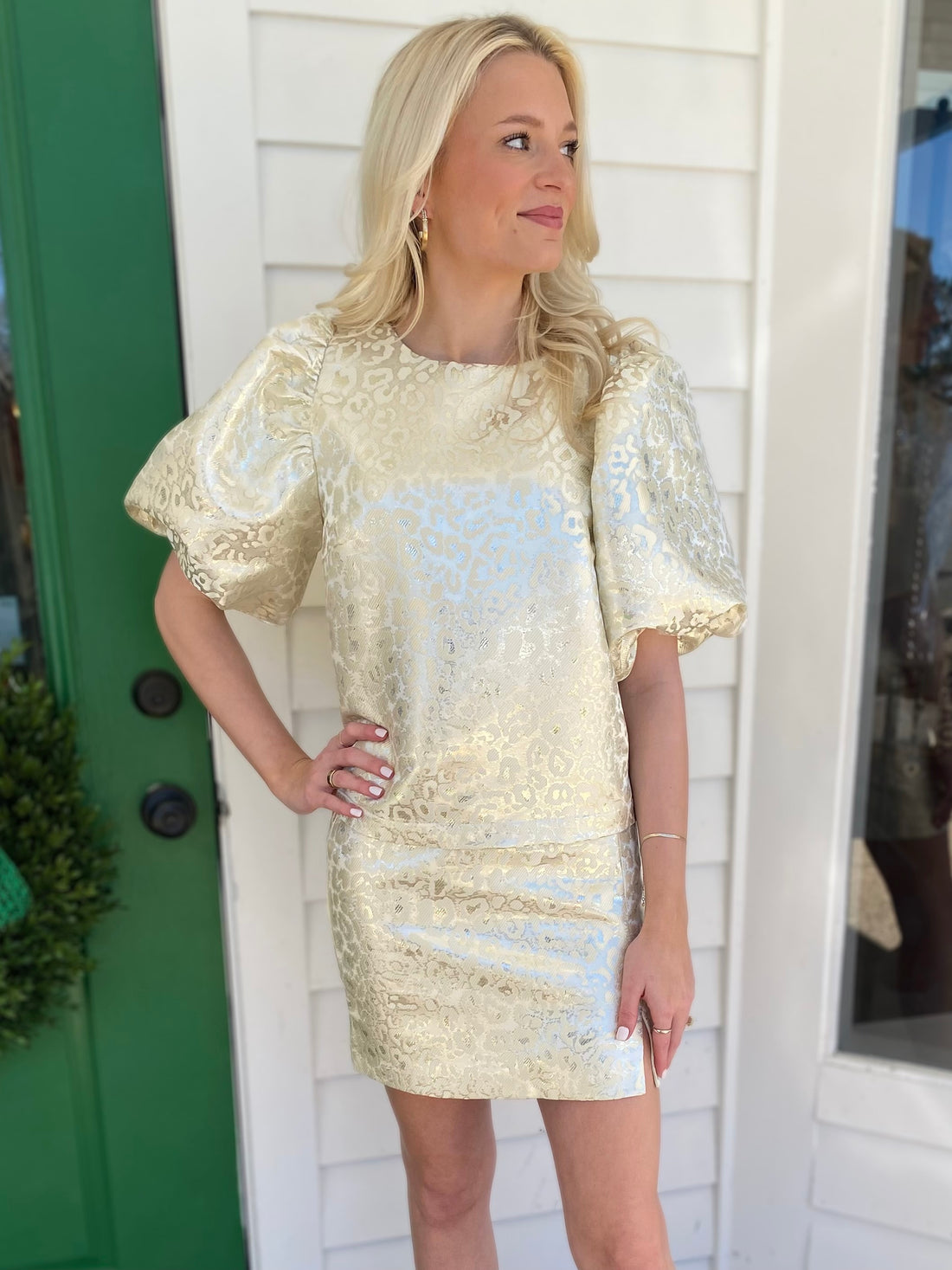 CREAM METALLIC CHEETAH PRINT PUFF SLEEVE TOP
