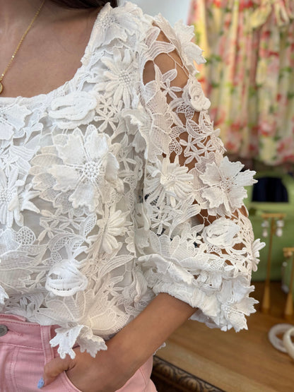 OFF WHITE LACE BILLOWY SLEEVE SQUARE NECK TOP