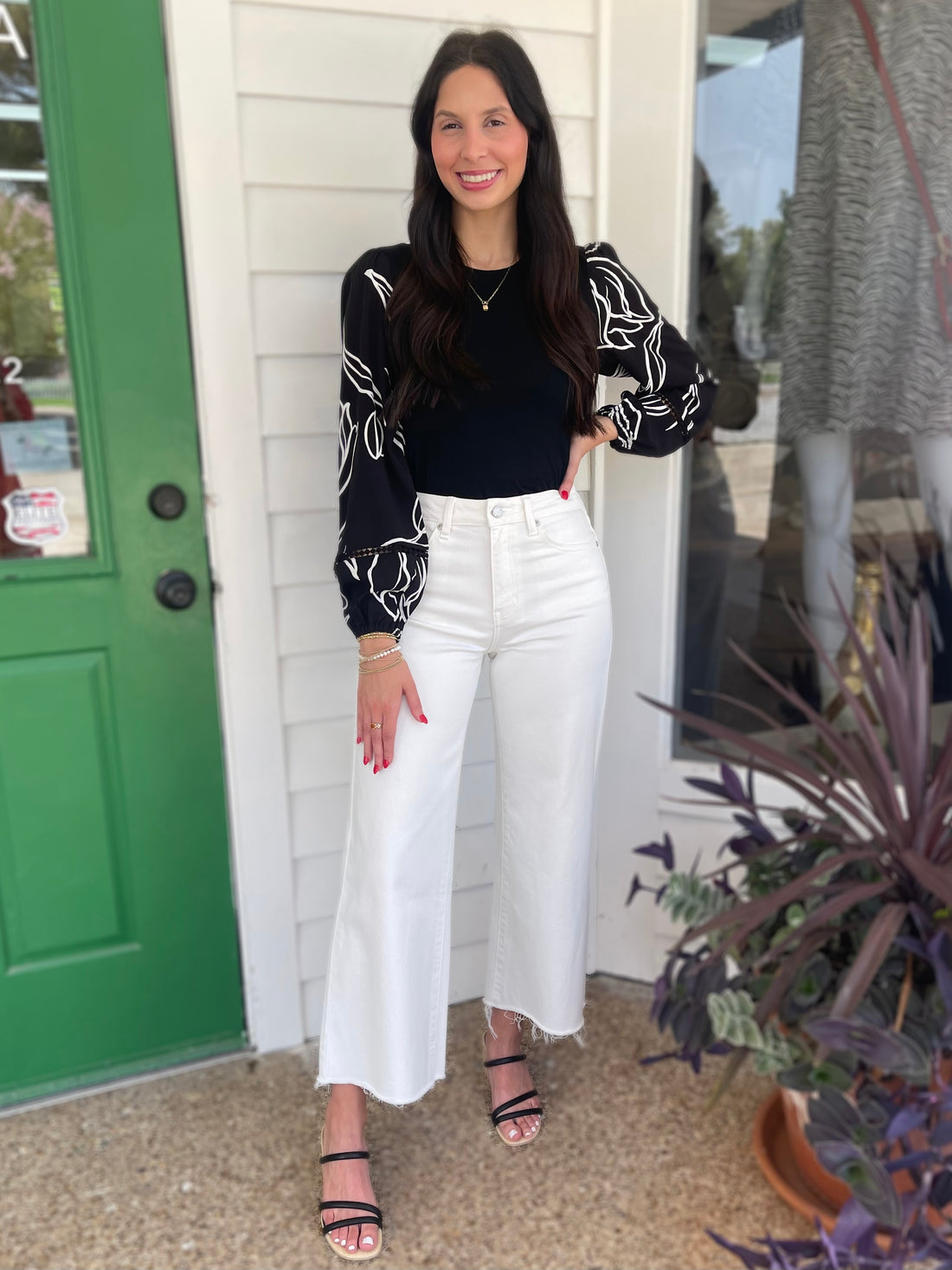 BLACK &amp; WHITE PRINTED TRIM DETAIL LONG SLEEVE TOP