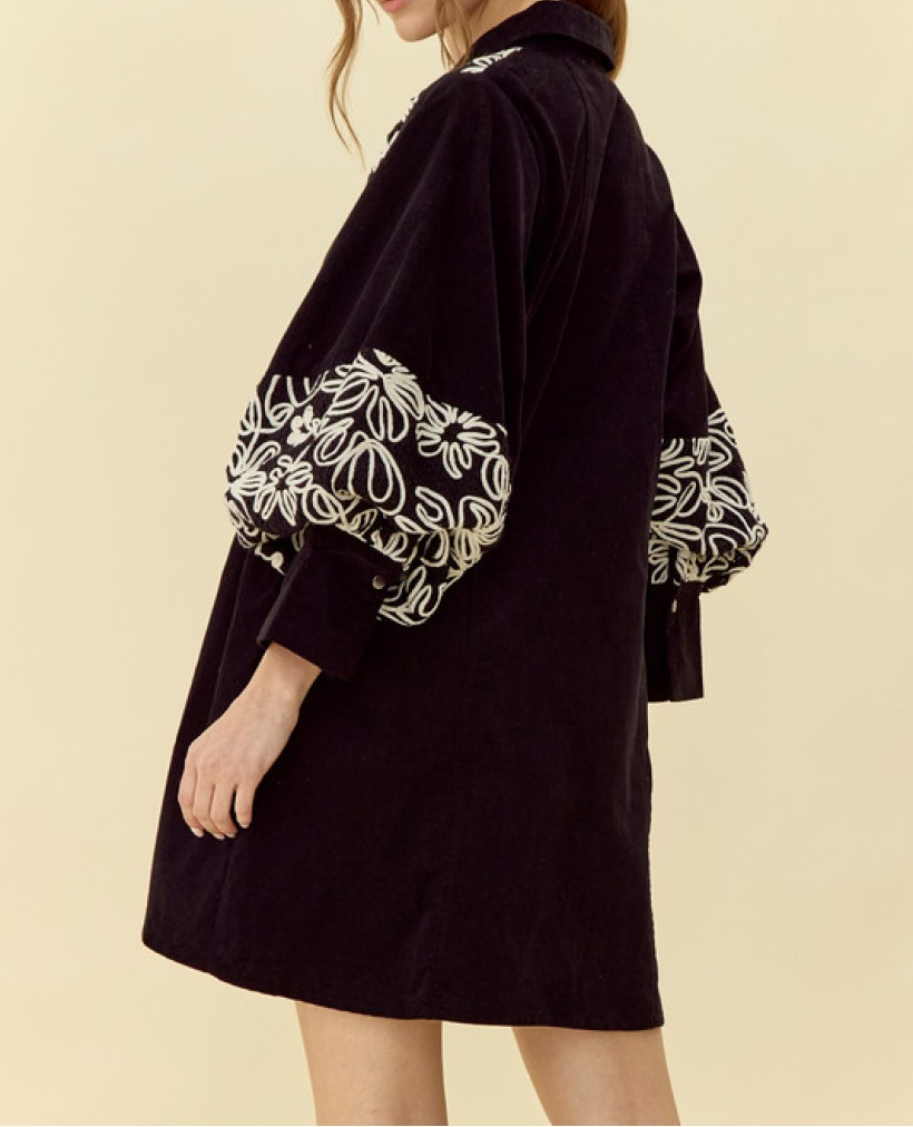 BLACK EMBROIDERED DETAIL BUTTON UP DRESS