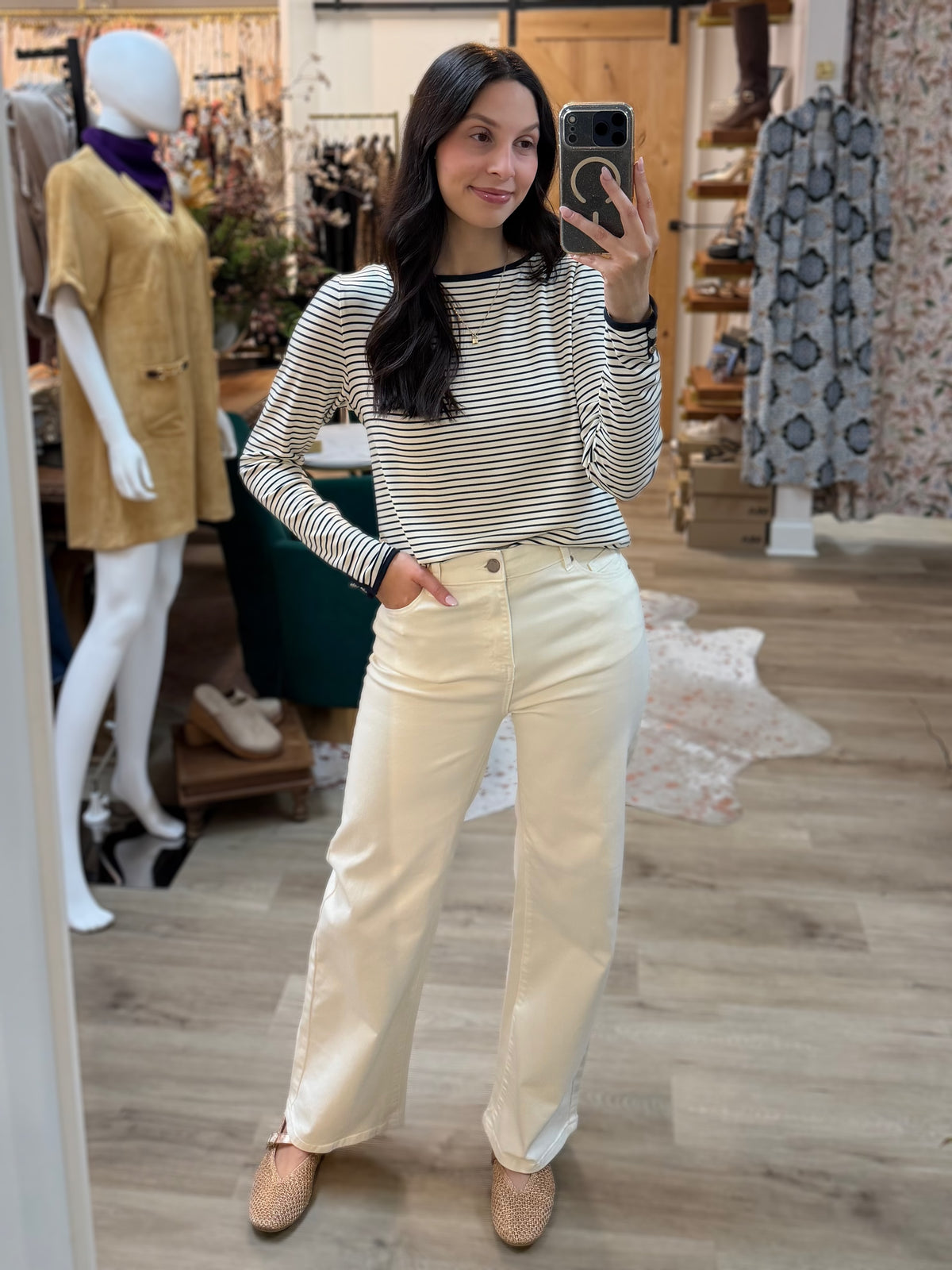 OFF WHITE/NAVY STRIPE WIDE NECK BUTTON CUFF LONG SLEEVE TOP