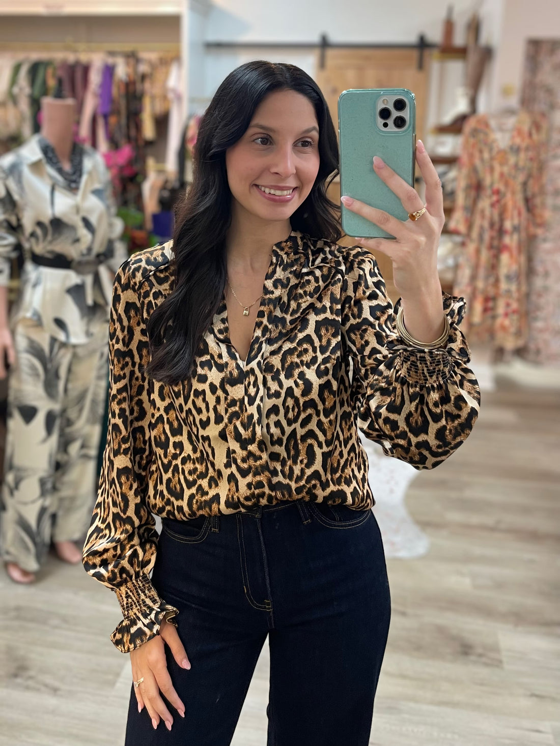 BROWN LEOPARD PRINT LONG BALLOON SLEEVE TOP