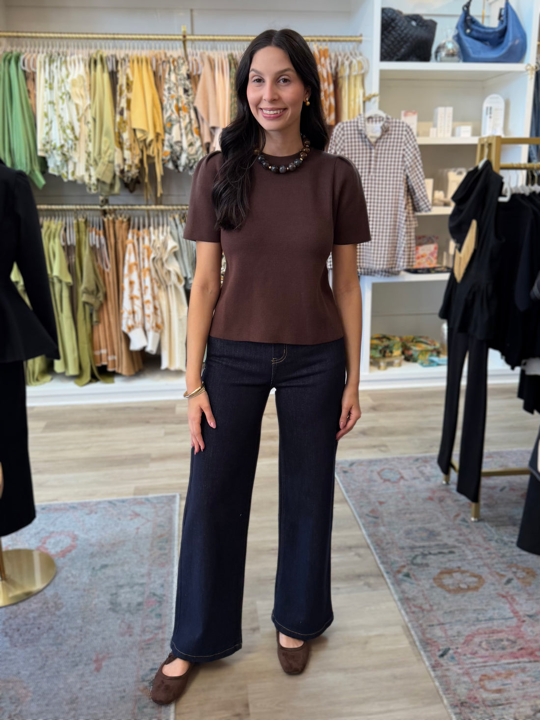 BROWN SHORT PUFF SLEEVE KNIT TOP