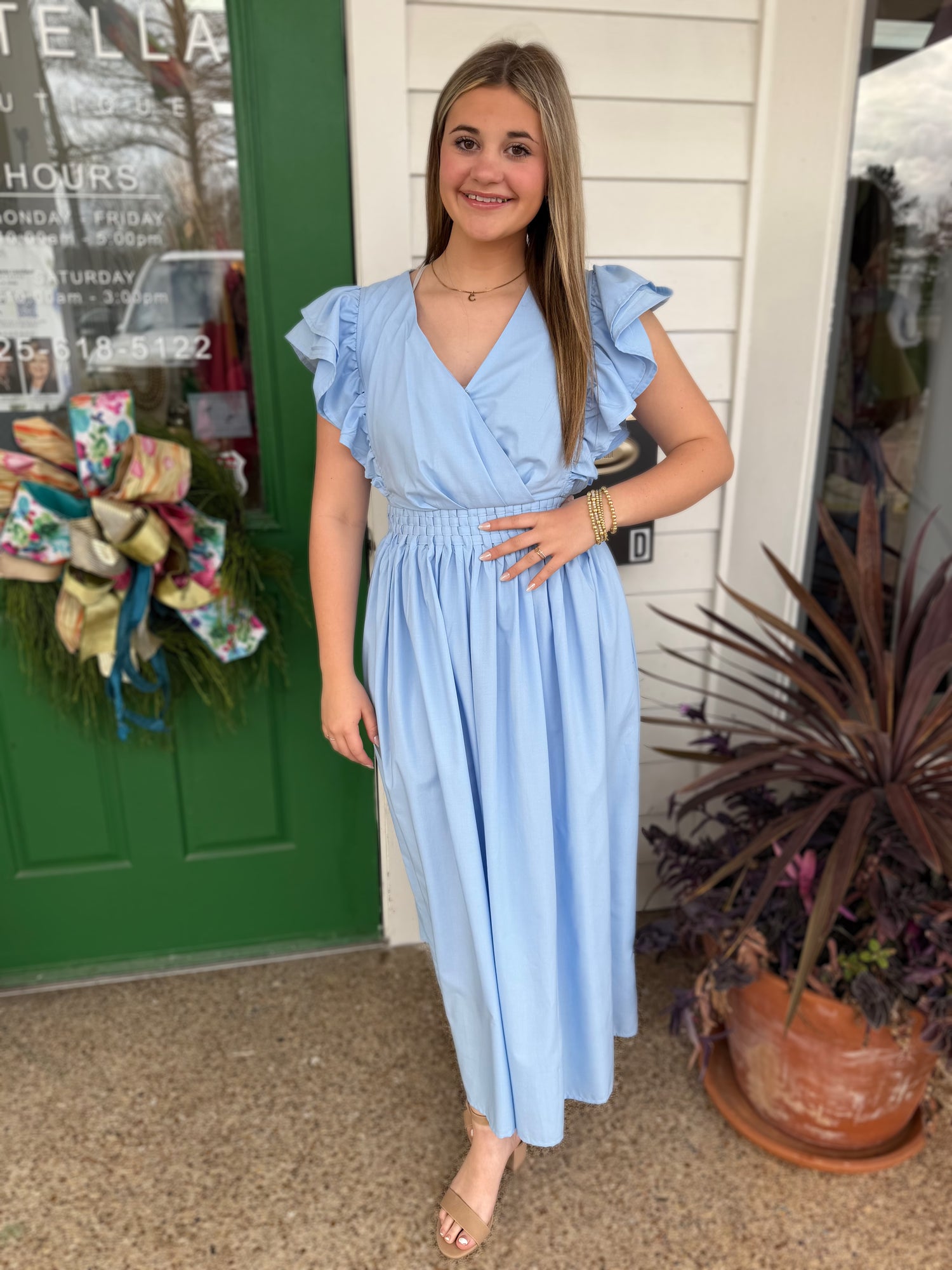 SKY BLUE RUED DETAIL RUFFLED SLEEVE MIDI DRESS