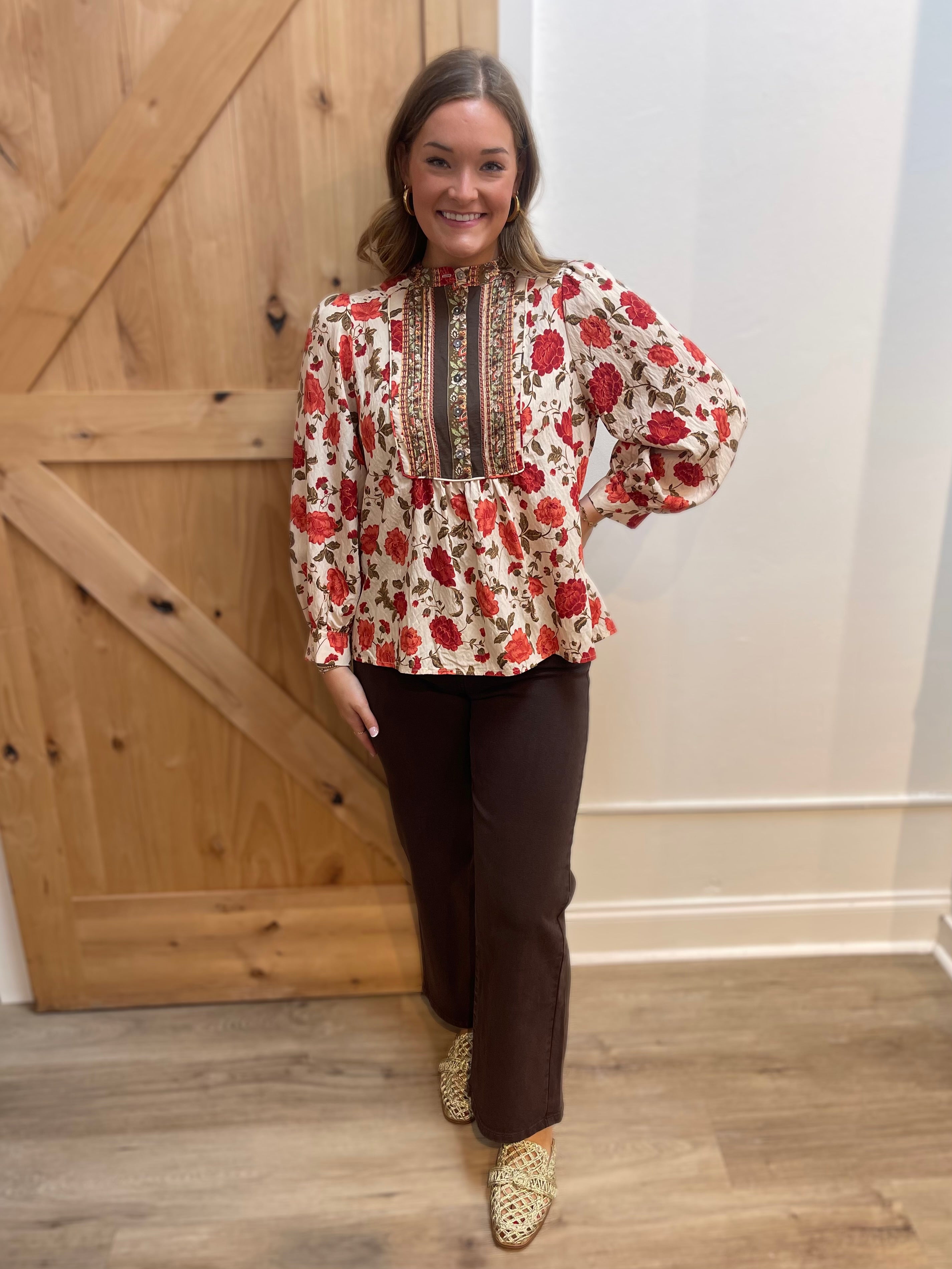 ECRU FLORAL PRINT LONG SLEEVE BLOUSE