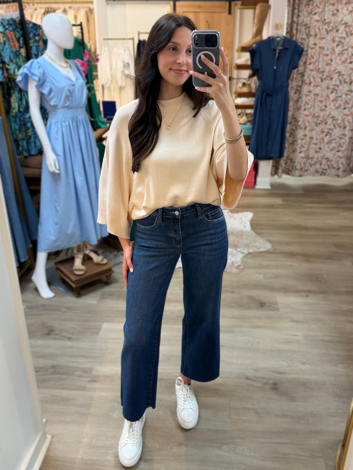 BUTTER YELLOW SHORT WIDE RAGLAN SLEEVE CREW NECK SWEATER TOP