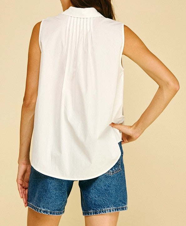 IVORY SLEEVELESS BUTTON UP PLEATED TOP