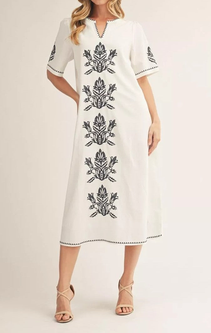 OFF WHITE/BLACK FLORAL EMBROIDERY GATHERED SHOULDER SHORT SLEEVE MIDI DRESS