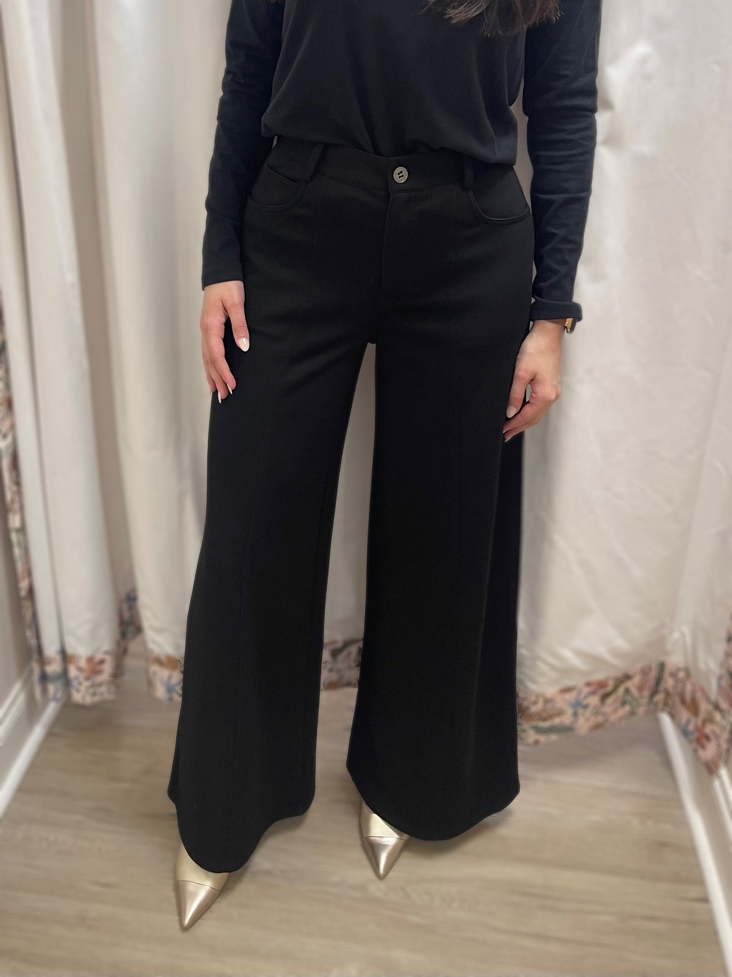 BLACK PCILL BUTTER MODAL PLEATED WIDE LEG TROUSERS