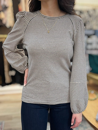 OAT/BLACK STRIPED LONG BUBBLE SLEEVE TOP