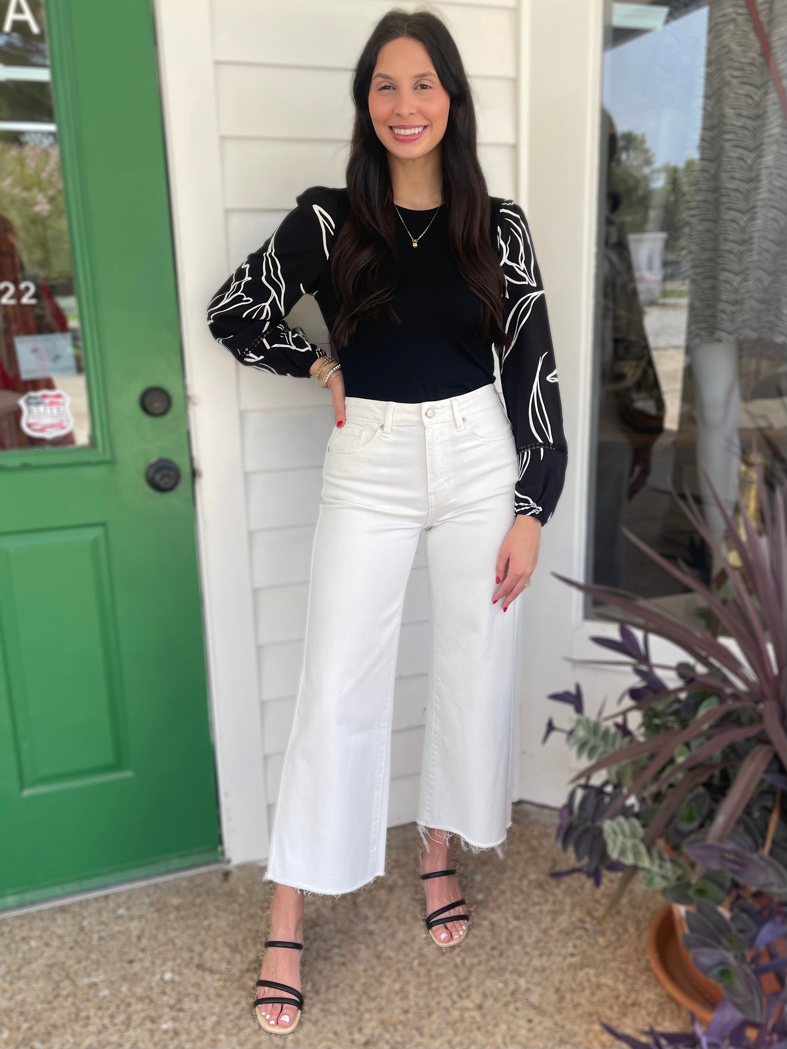 BLACK &amp; WHITE PRINTED TRIM DETAIL LONG SLEEVE TOP