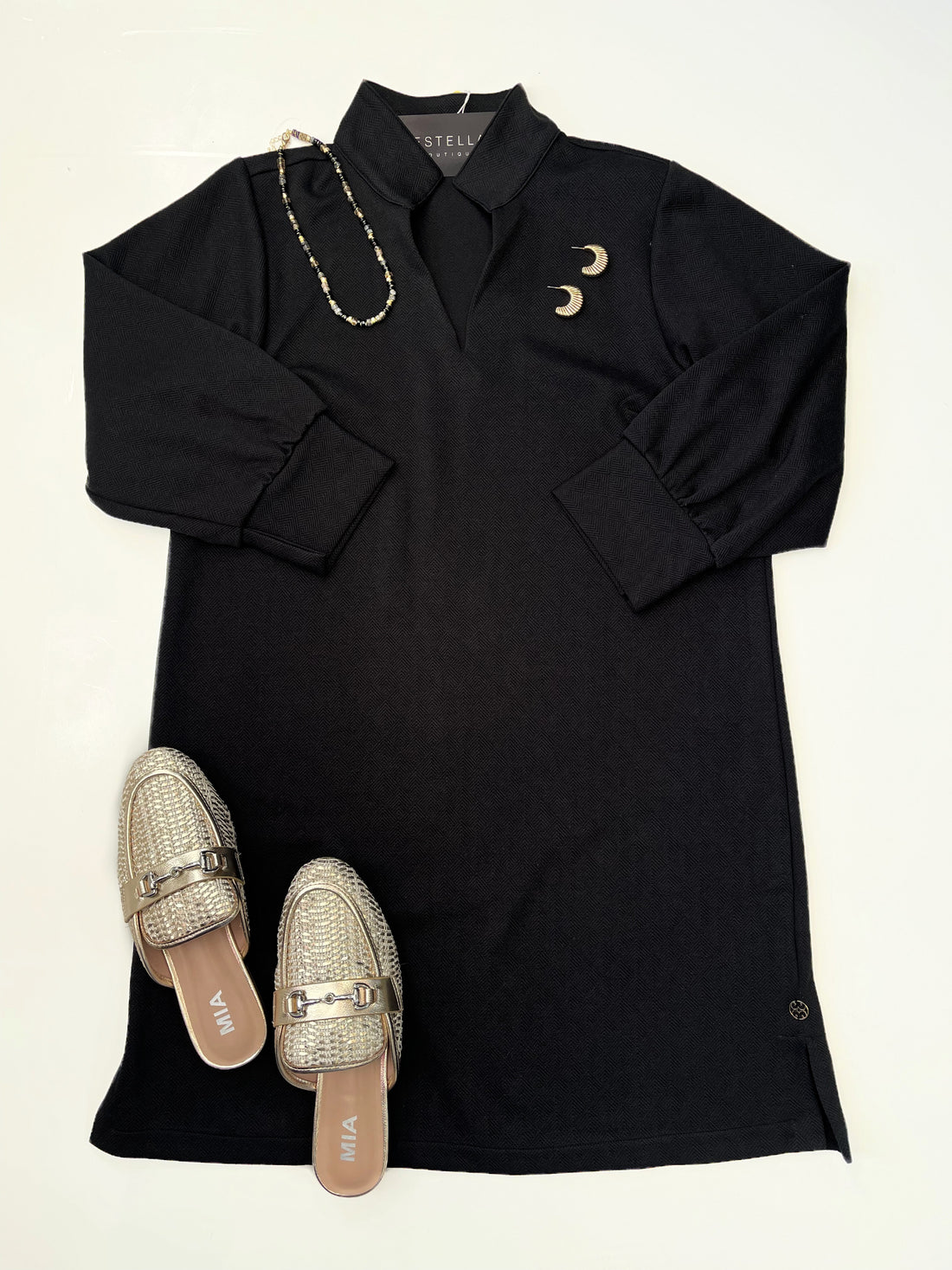 BLACK TEXTURED GEOMETRIC PATTERN HADLEY MINI DRESS