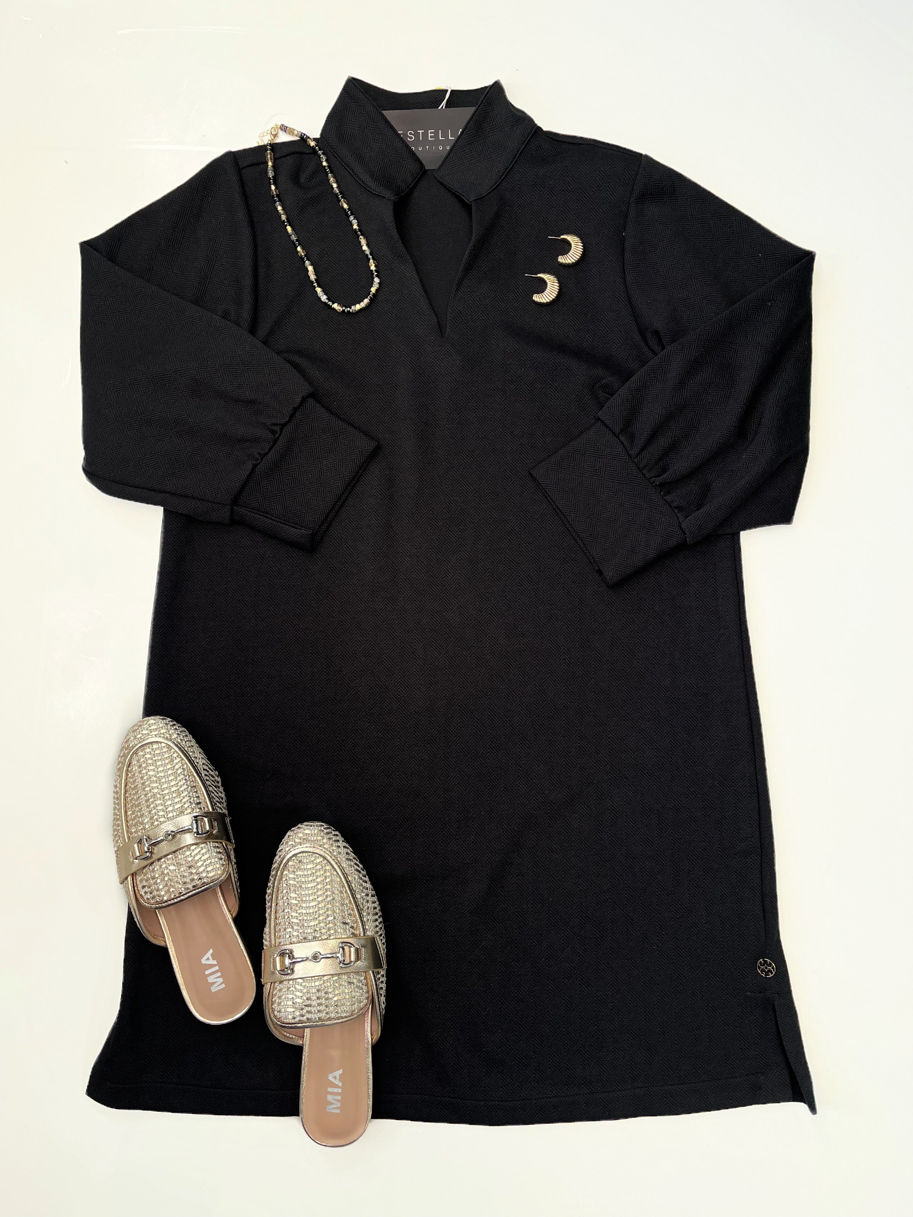 BLACK TEXTURED GEOMETRIC PATTERN HADLEY MINI DRESS