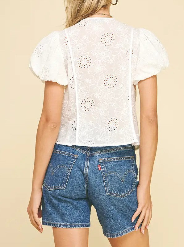 WHITE EYELET FRONT-TIE PUFF SLEEVE TOP