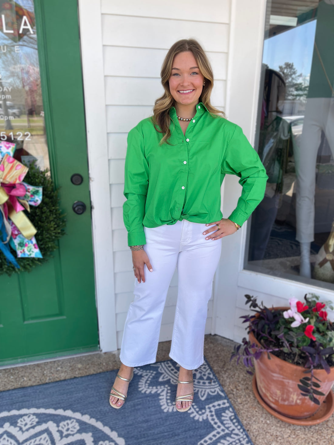BRIGHT GREEN LONG SLEEVE BUTTON UP TOP