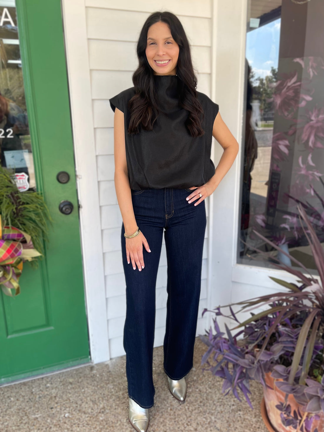 BLACK HIGH NECK BALLOON TOP