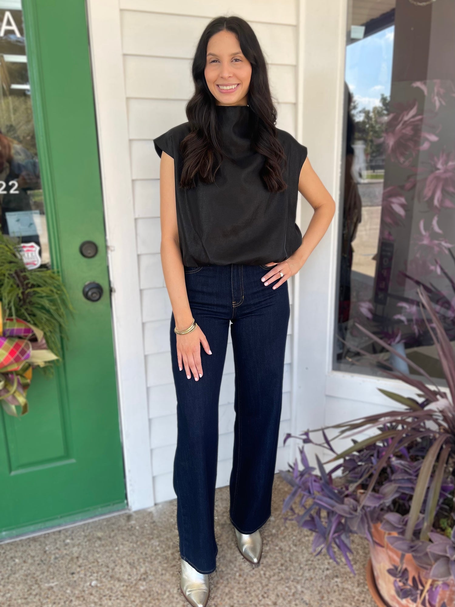 BLACK HIGH NECK BALLOON TOP