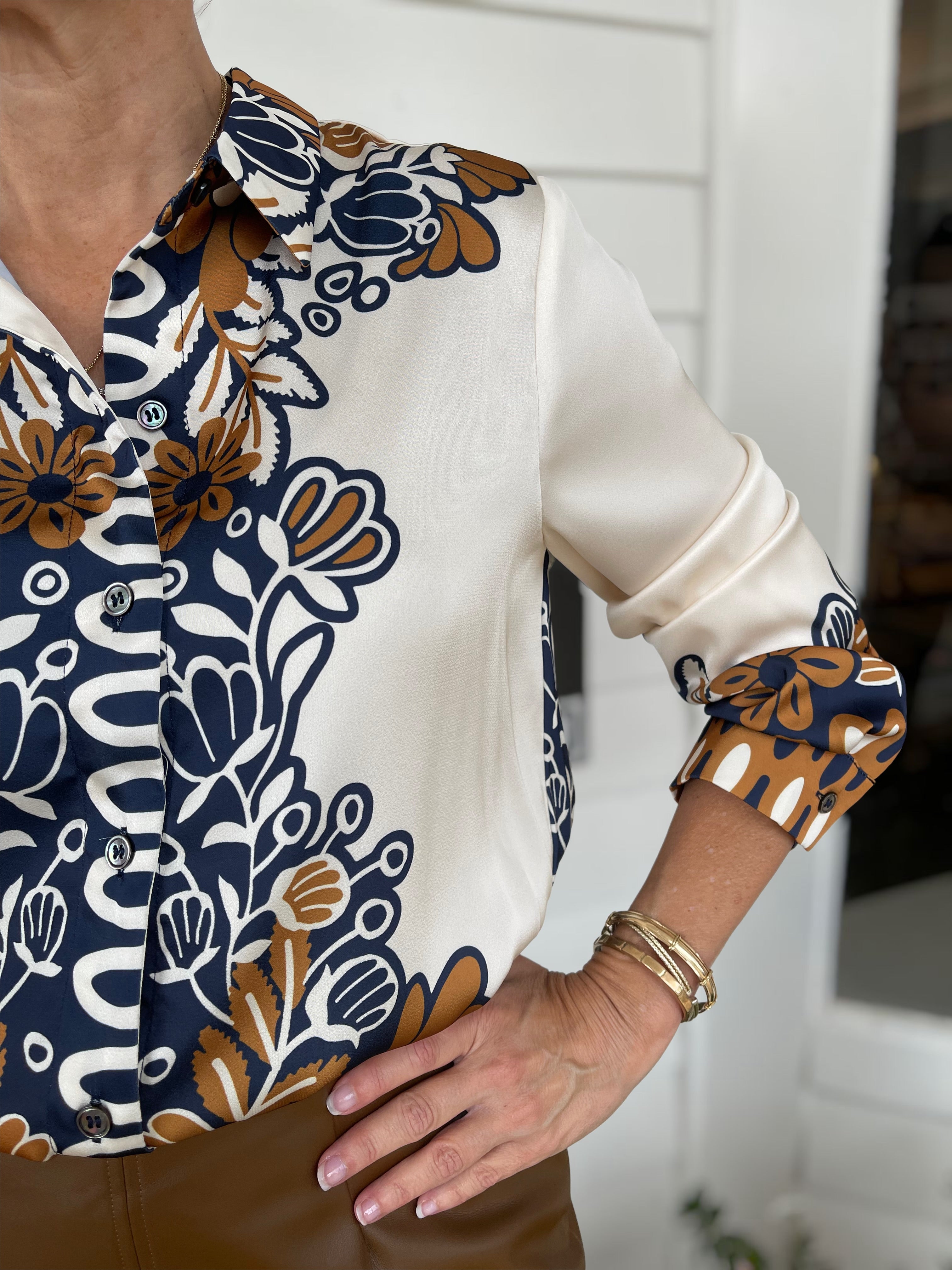 NAVY/MUSTARD PRINTED LONG SLEEVE BUTTON DOWN BLOUSE