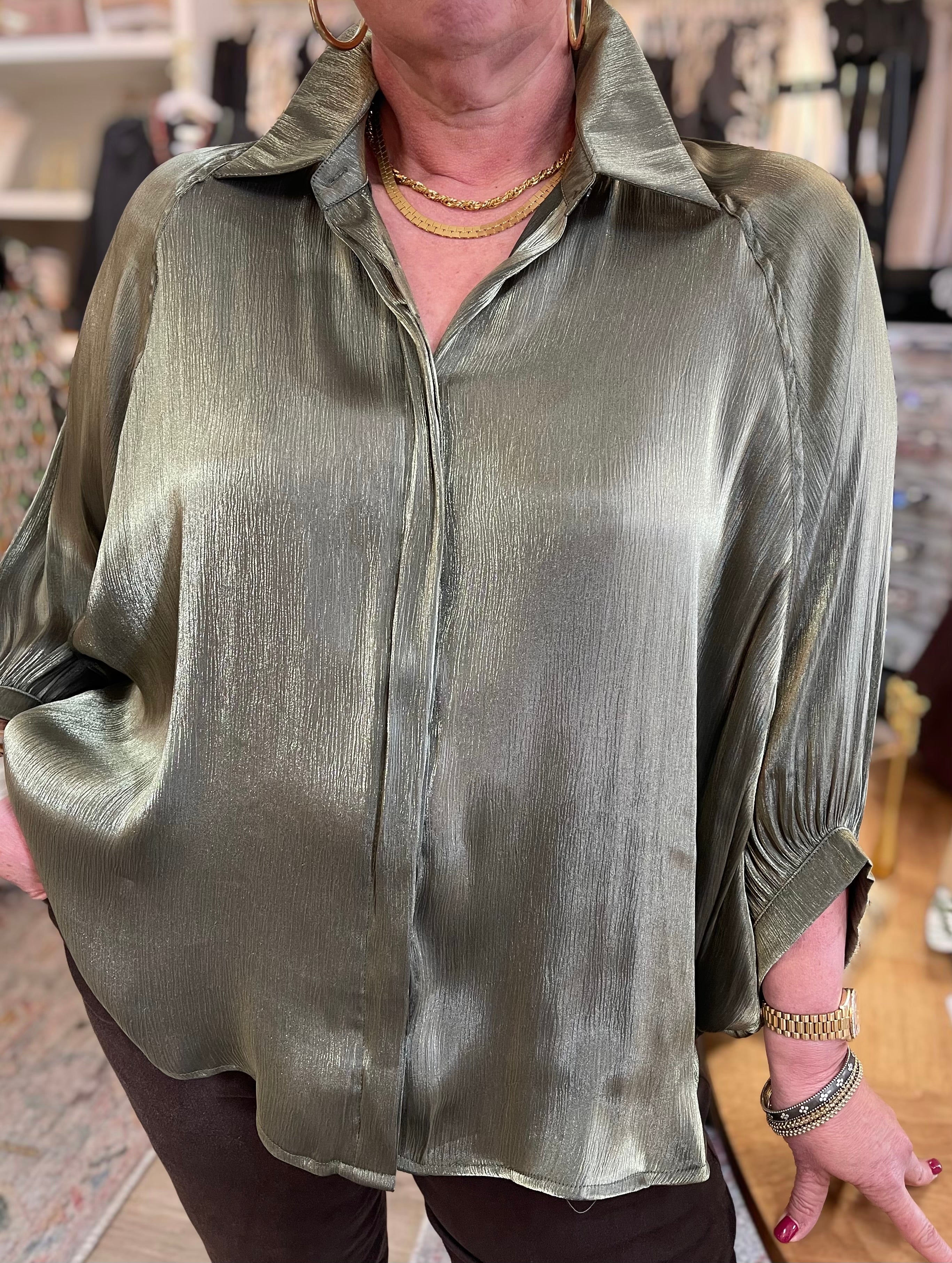 OLIVE BUTTON UP LONG FLOWY BATWING SLEEVE TOP