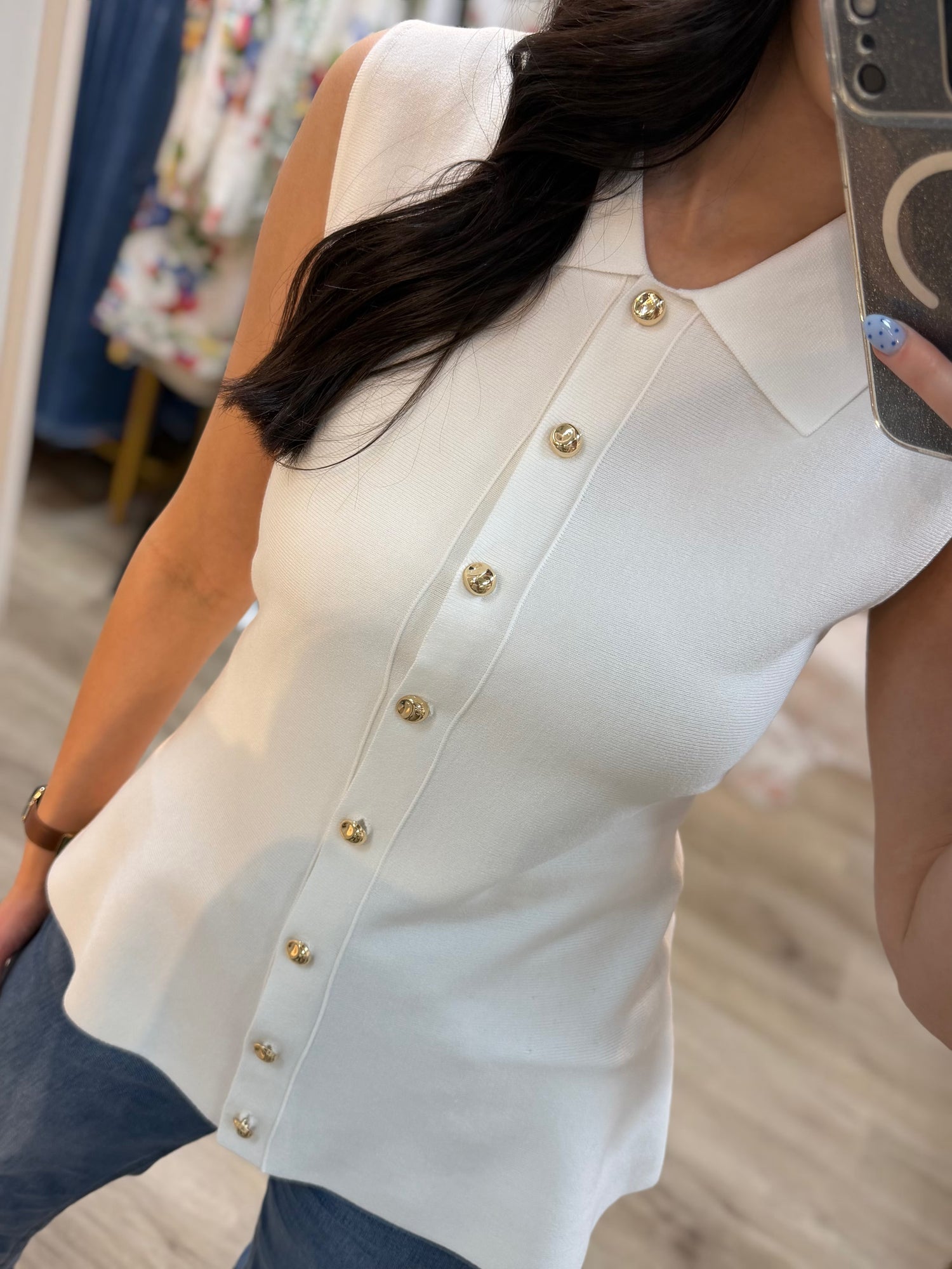 CREAM STRUCTURED BUTTON UP SLEEVELESS KNIT TOP