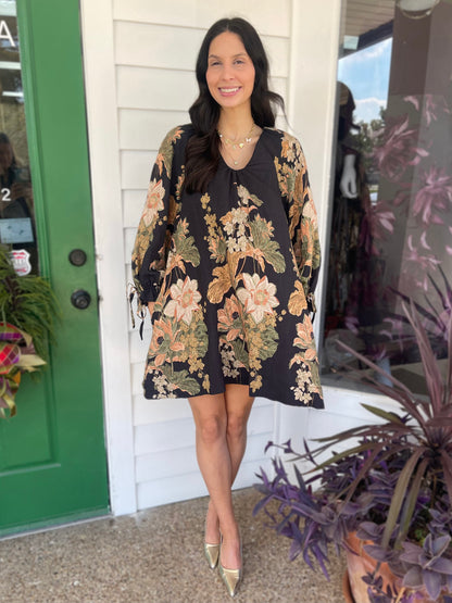 BLACK FLORAL PRINT GATHERED VNECK LONG SLEEVE MINI DRESS