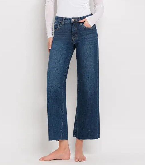 DARK WASH MID RISE TUMMY CONTROL CROPPED WIDE LEG FINDERS KEEPERS JEANS